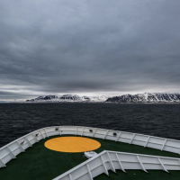 MOSAiC resupply ship arrives in Svalbard