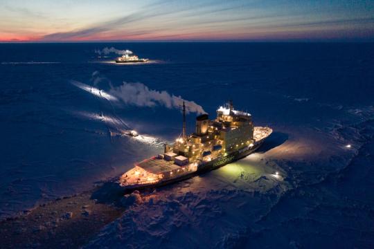 MOSAiC is the largest Arctic research campaign in history. MOSAiC 2019 AWI Klebnikov Polarstern (Steffen Graupner)